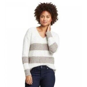 Knox Rose V-Neck Pullover Sweater Fuzzy Color Block Stripes Gray White Large